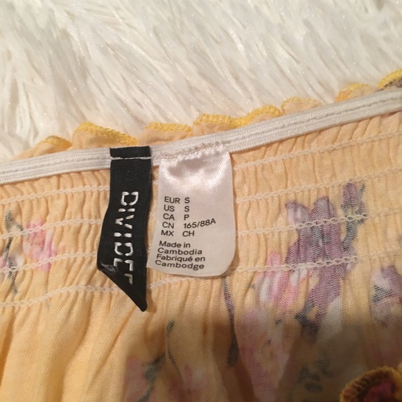 COPY - Floral yellow crop top from H&M - Picture 5 of 7